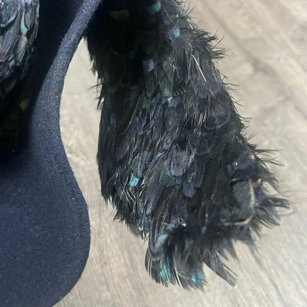 Jack McConnell Vintage Doeskin Exotic Felt 100% Wool Feathered Couture Hat - Picture 7 of 16
